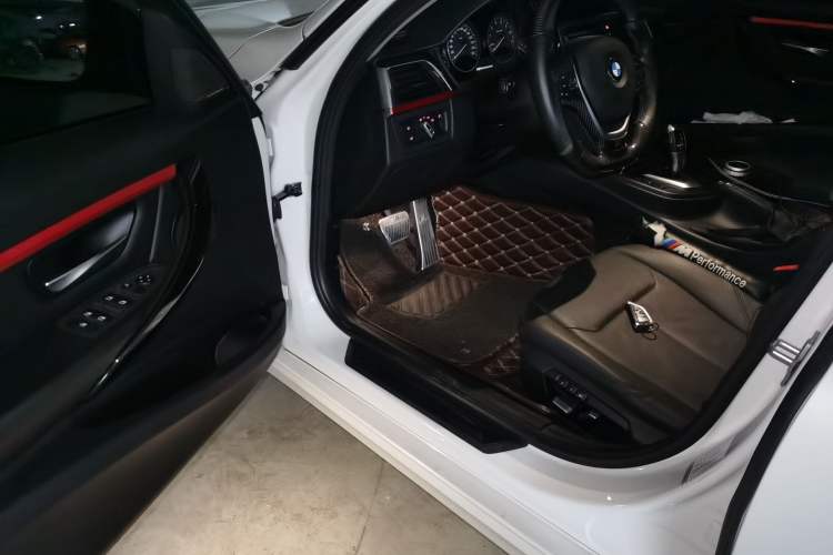 Used BMW 3 Series 2016 320Li Ambition Model Driver Seat