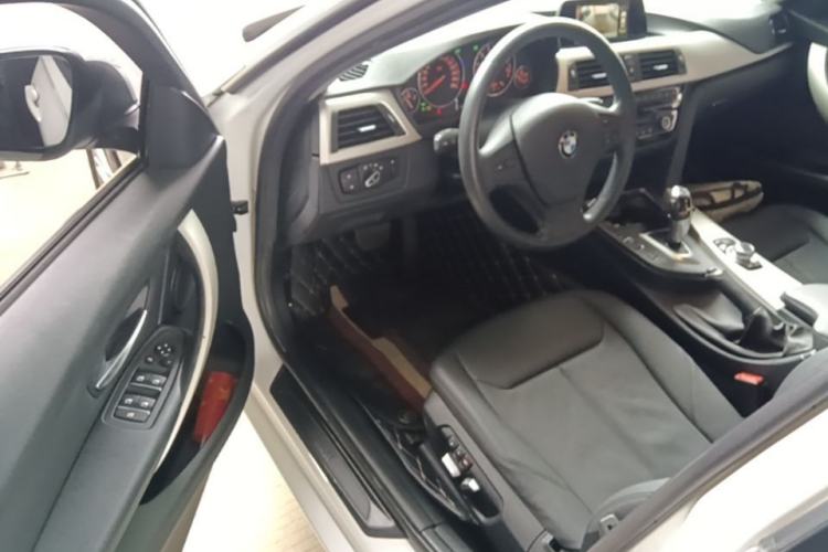 Used BMW 3 Series 2016 320i Fashion Model Driver Seat