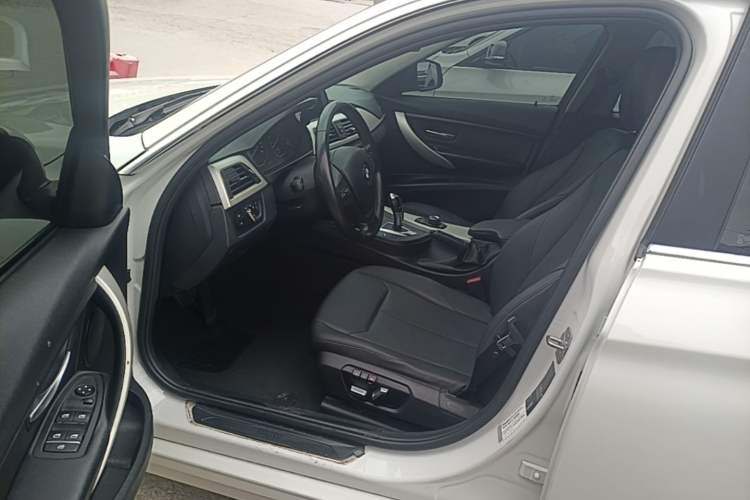 Used BMW 3 Series 2016 320Li Ambition Model Driver Seat