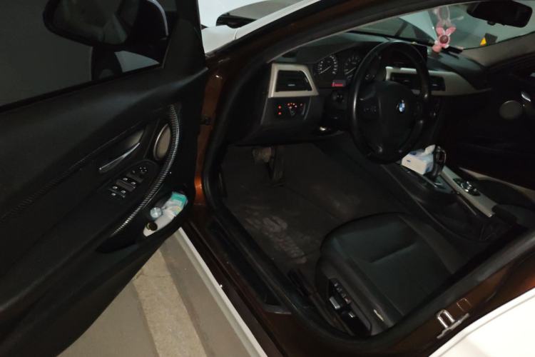 Used BMW 3 Series 2016 320i Fashion Model Driver Seat