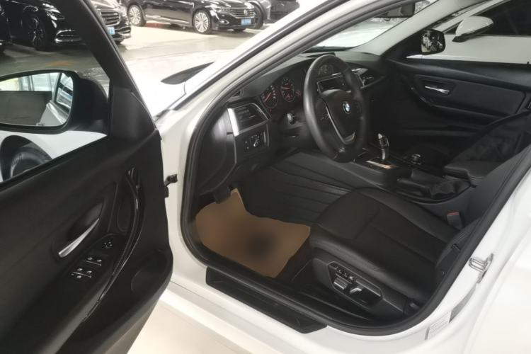 Used BMW 3 Series 2016 316i Fashion Model Driver Seat