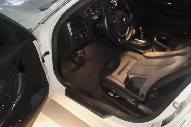Used BMW 3 Series 2016 320Li Fashion Model Driver Seat