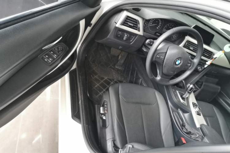 Used BMW 3 Series 2016 320Li Fashion Model Driver Seat