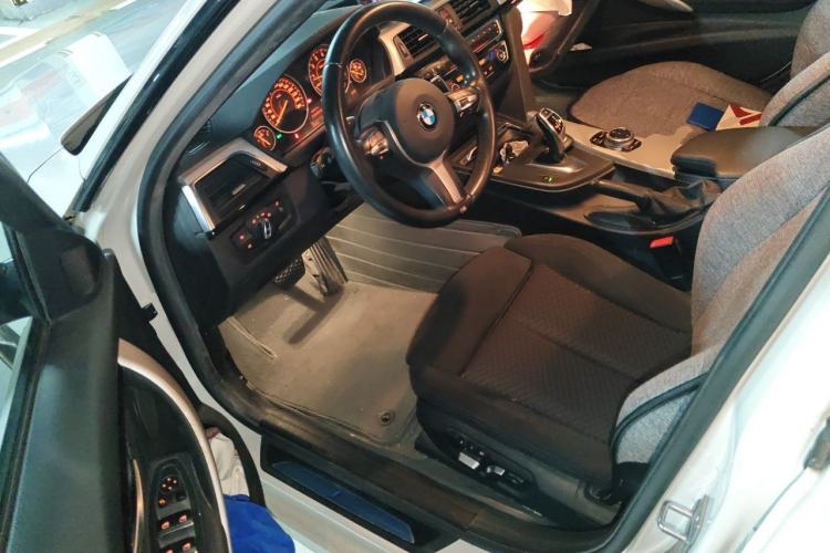 Used BMW 3 Series 2016 320i M Sport Driver Seat