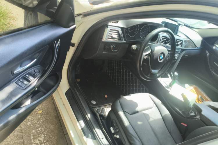 Used BMW 3 Series 2016 316i Fashion Model Driver Seat