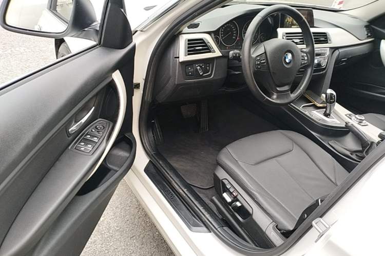 Used BMW 3 Series 2016 320Li Fashion Model Driver Seat