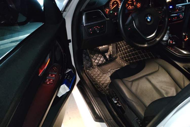 Used BMW 3 Series 2016 316Li Fashion Model Driver Seat