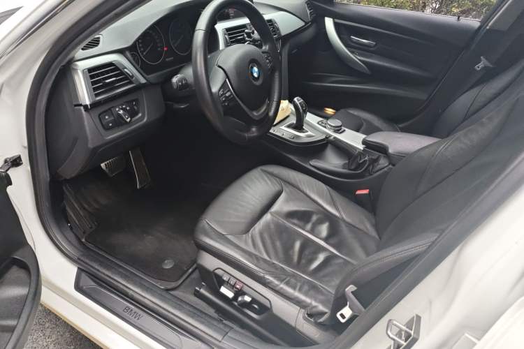 Used BMW 3 Series 2016 328Li Fashion Model Driver Seat
