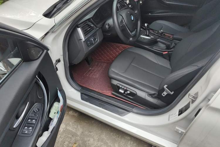 Used BMW 3 Series 2016 320Li Ambition Model Driver Seat