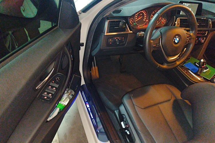 Used BMW 3 Series 2016 320i Fashion Model Driver Seat
