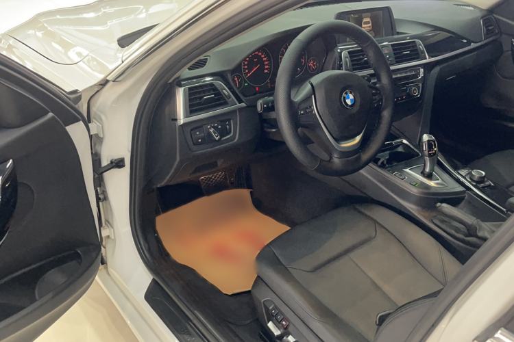 Used BMW 3 Series 2016 320Li Ambition Model Driver Seat