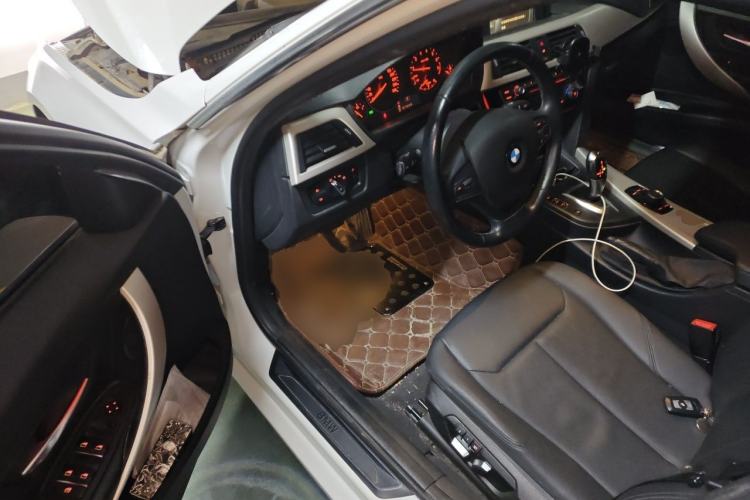 Used BMW 3 Series 2016 320Li Ambition Model Driver Seat