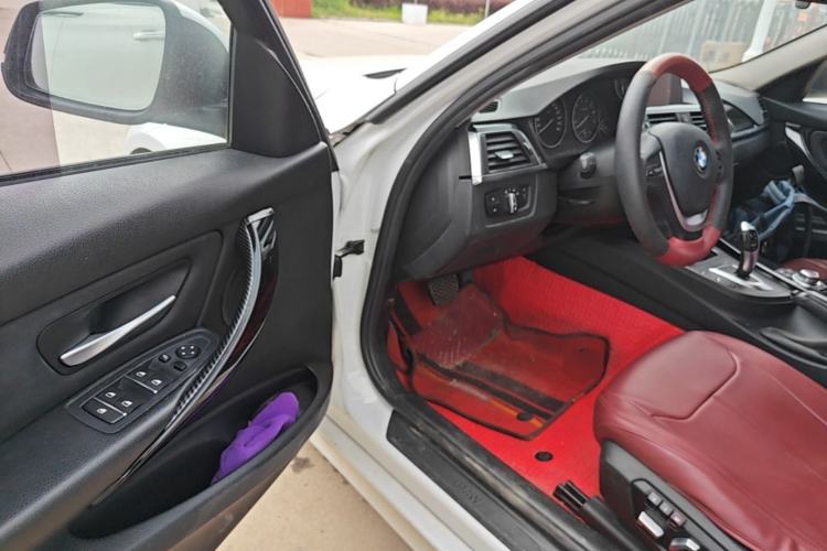 Used BMW 3 Series 2016 320i Fashion Model Driver Seat