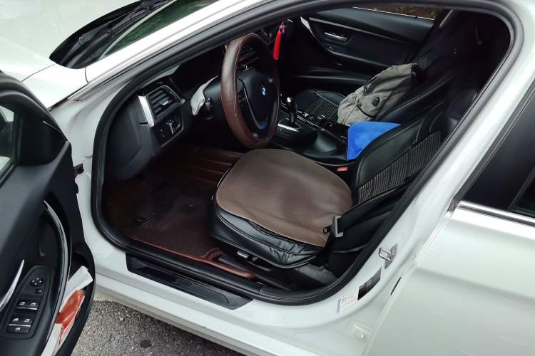 Used BMW 3 Series 2016 316Li Fashion Model Driver Seat