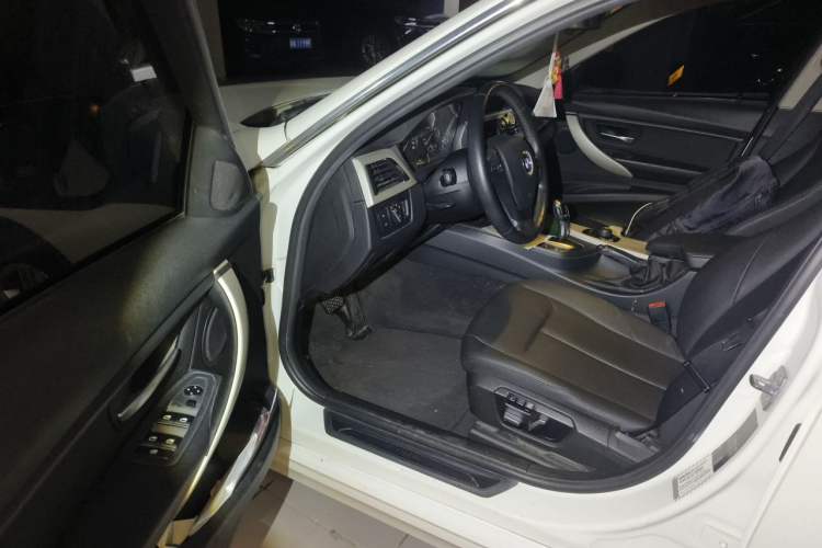 Used BMW 3 Series 2016 320Li Ambition Model Driver Seat