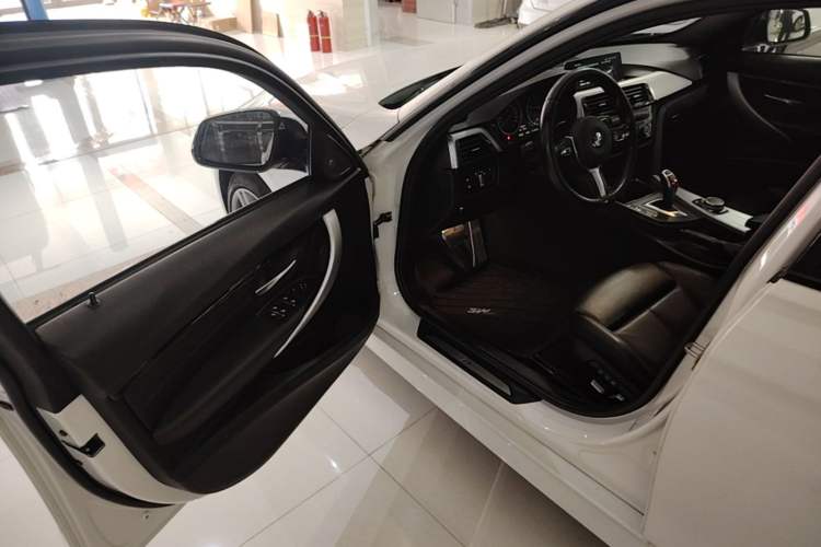 Used BMW 3 Series 2016 328i M Sport Driver Seat