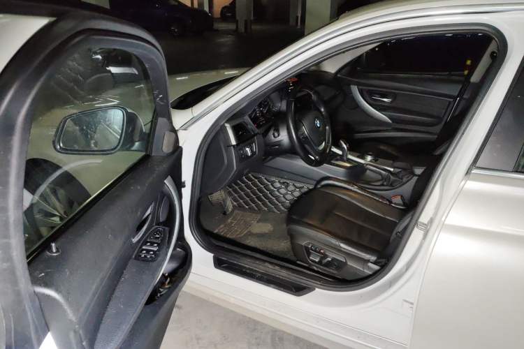 Used BMW 3 Series 2016 328Li Fashion Model Driver Seat