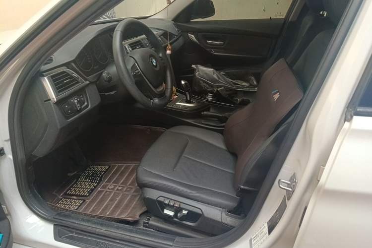 Used BMW 3 Series 2016 320i Fashion Model Driver Seat