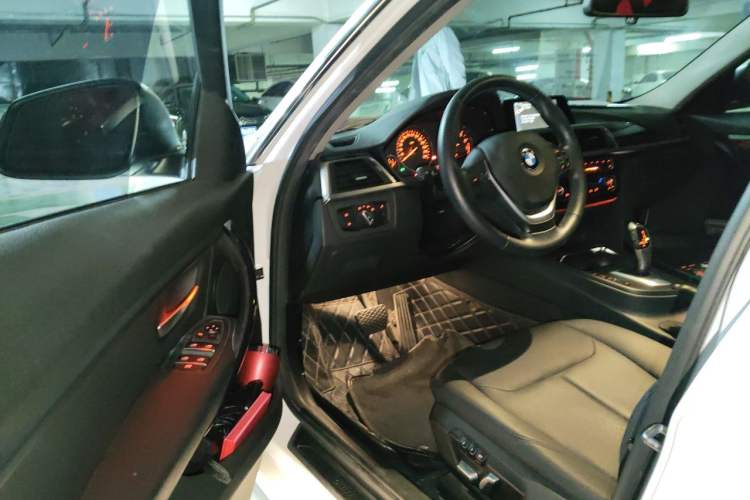 Used BMW 3 Series 2016 320Li Fashion Model Driver Seat