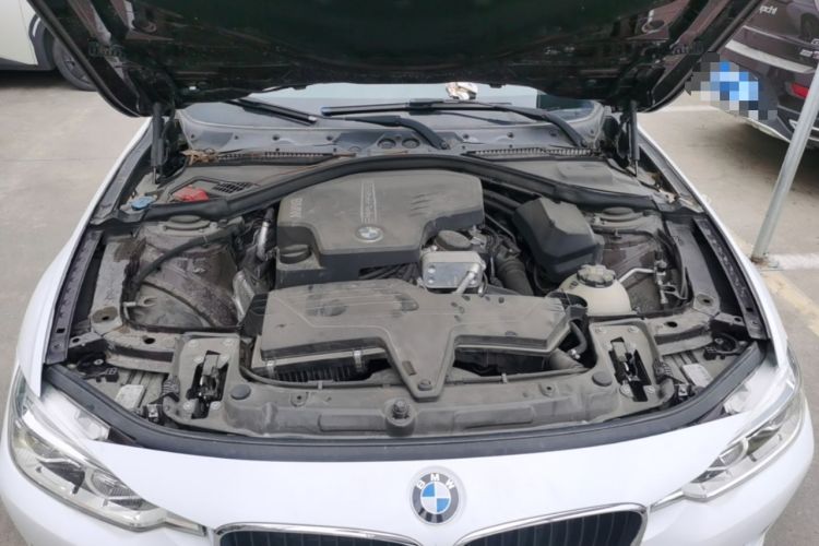 Used BMW 3 Series 2016 320Li Ambition Model Engine Bay