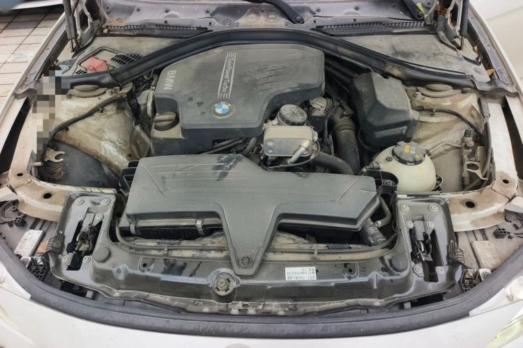 Used BMW 3 Series 2016 320Li Ambition Model Engine Bay
