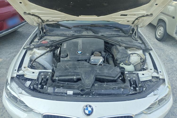 Used BMW 3 Series 2016 320Li Fashion Model Engine Bay