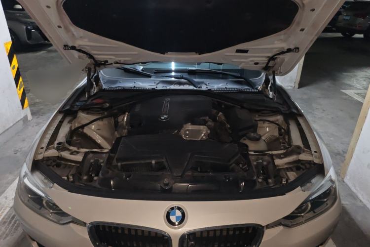 Used BMW 3 Series 2016 320Li Ambition Model Engine Bay
