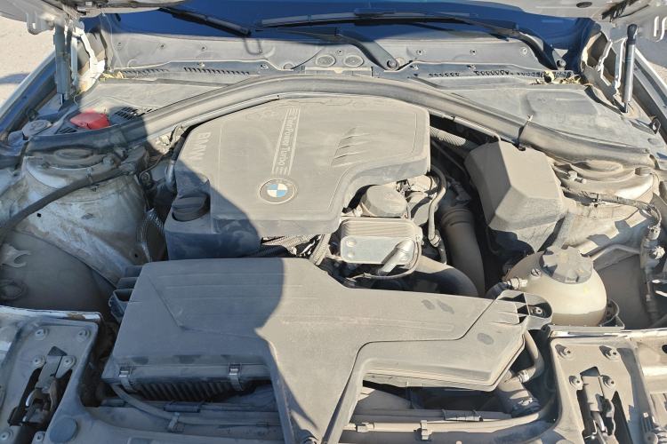 Used BMW 3 Series 2016 320Li Fashion Model Engine Bay