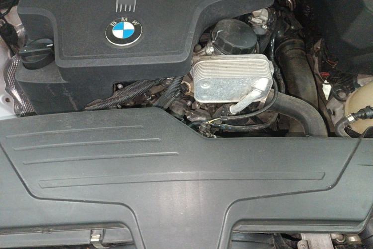 Used BMW 3 Series 2016 320Li Ambition Model Engine Bay