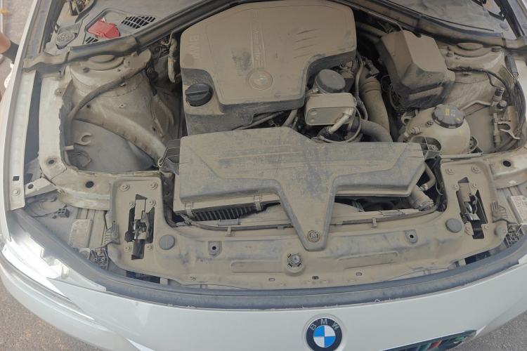 Used BMW 3 Series 2016 320Li Fashion Model Engine Bay