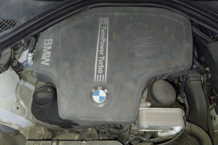 Used BMW 3 Series 2016 320Li Ambition Model Engine Bay