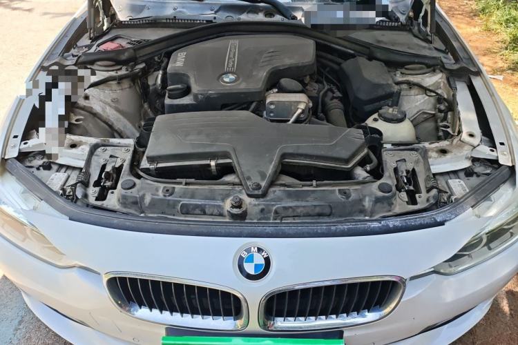 Used BMW 3 Series 2016 320Li Ambition Model Engine Bay