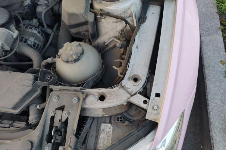 Used BMW 3 Series 2016 320Li Fashion Model Engine Bay Left