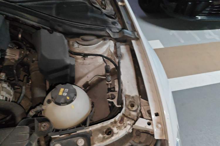 Used BMW 3 Series 2016 320i M Sport Engine Bay Left