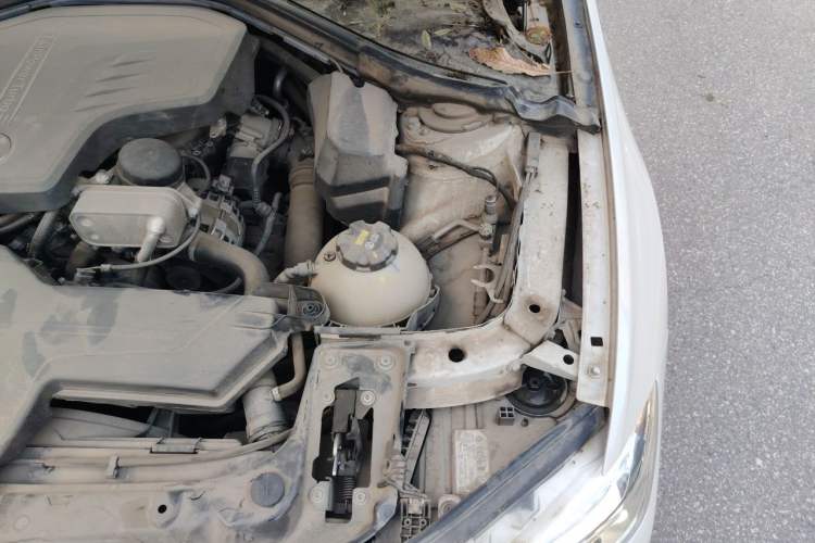 Used BMW 3 Series 2016 320Li Fashion Model Engine Bay Left