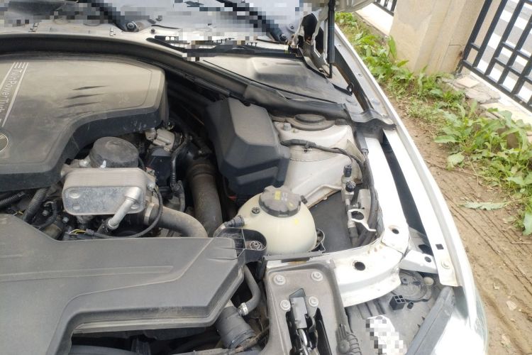 Used BMW 3 Series 2016 320Li Ambition Model Engine Bay Left