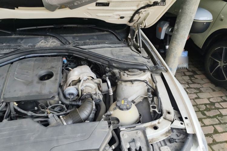 Used BMW 3 Series 2016 316i Fashion Model Engine Bay Left