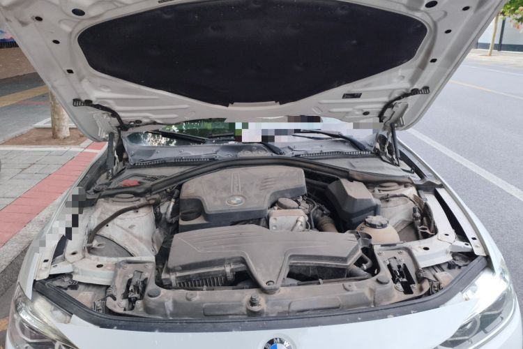 Used BMW 3 Series 2016 320i Fashion Model Engine Bay