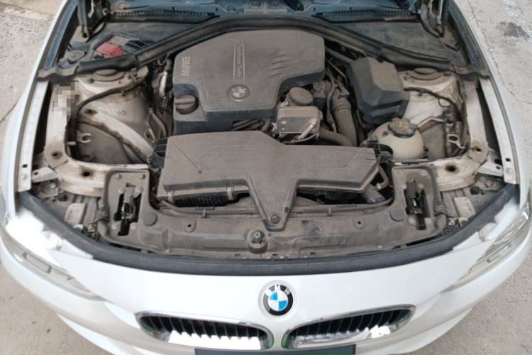 Used BMW 3 Series 2016 320Li Fashion Model Engine Bay