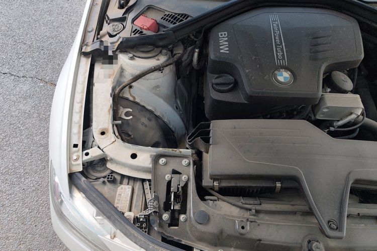 Used BMW 3 Series 2016 320Li Ambition Model Engine Bay Right