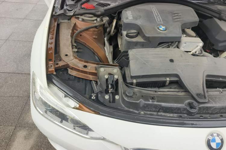 Used BMW 3 Series 2016 320Li Fashion Model Engine Bay Right
