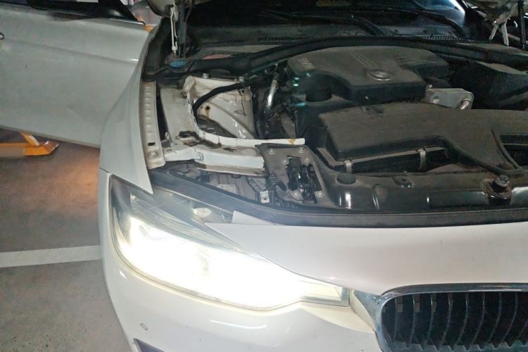 Used BMW 3 Series 2016 320Li Ambition Model Engine Bay Right