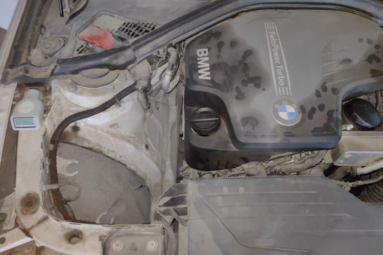 Used BMW 3 Series 2016 320Li Fashion Model Engine Bay Right