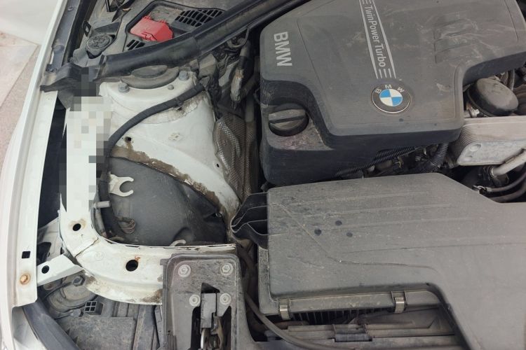 Used BMW 3 Series 2016 320i M Sport Engine Bay Right