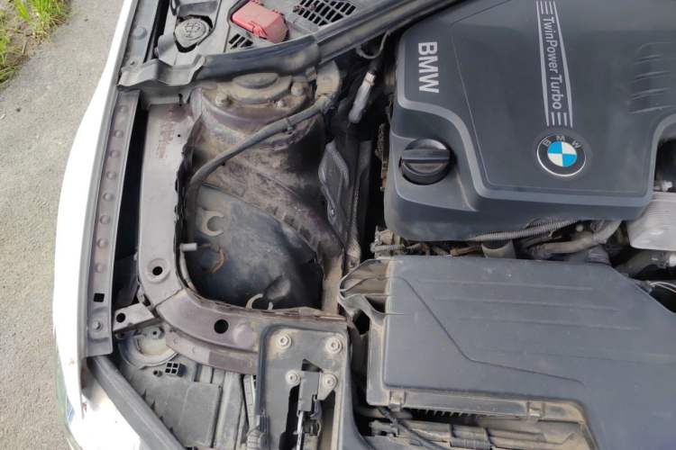 Used BMW 3 Series 2016 320Li Fashion Model Engine Bay Right