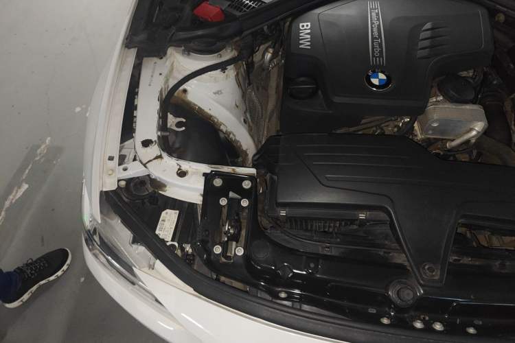 Used BMW 3 Series 2016 320Li Fashion Model Engine Bay Right