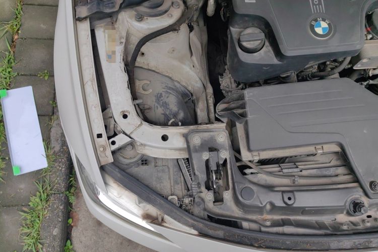 Used BMW 3 Series 2016 320Li Ambition Model Engine Bay Right