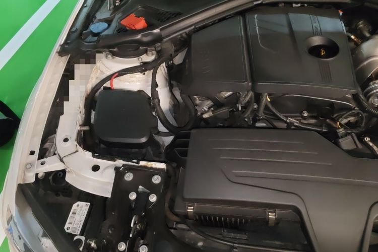 Used BMW 3 Series 2016 316i Fashion Model Engine Bay Right