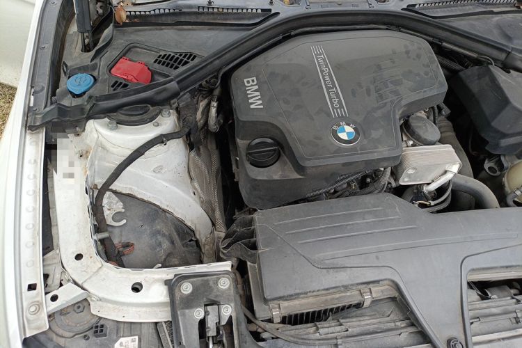 Used BMW 3 Series 2016 320Li Fashion Model Engine Bay Right