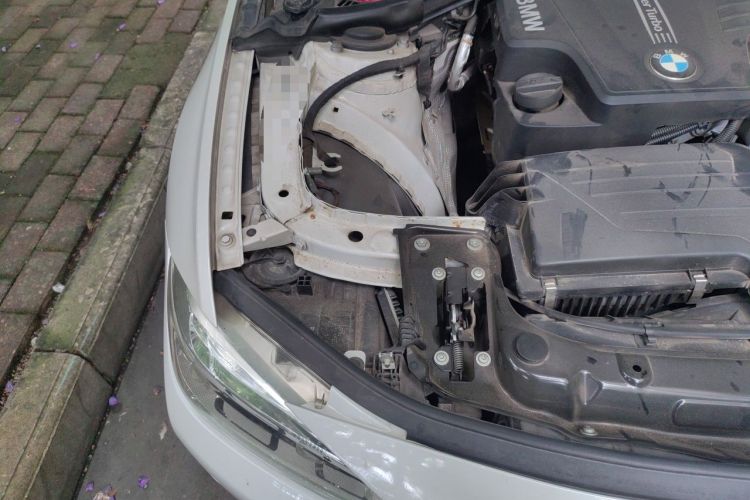 Used BMW 3 Series 2016 320Li Ambition Model Engine Bay Right